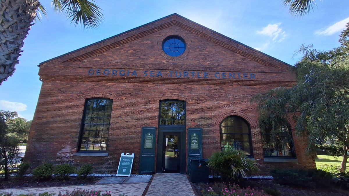 Exterior of the Georgia Sea Turtle Center on Jekyll Island, Georgia – stop during Summer 2025 road trip.