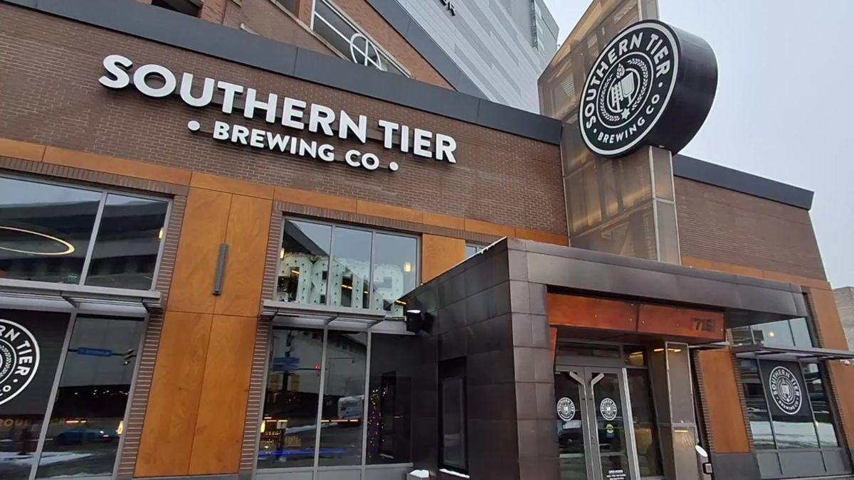 Best Restaurants Near Buffalo Marriott at LECOM Harborcenter (Teen-Friendly Guide)